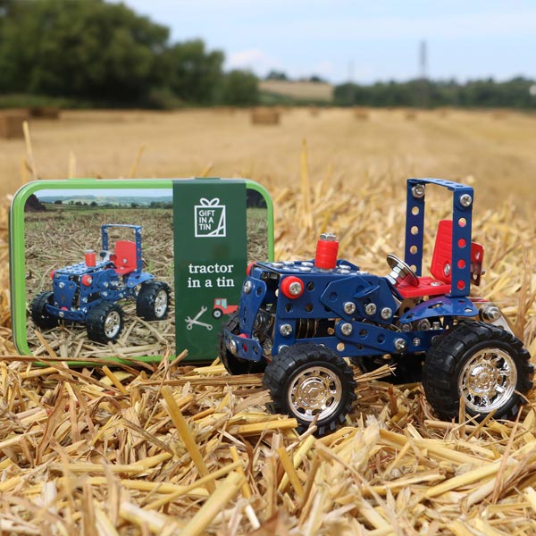 Gift in a Tin : Tractor