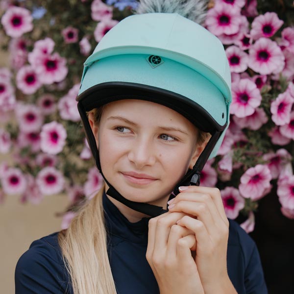 Charles Owen Harlow JS1 Round Helmet