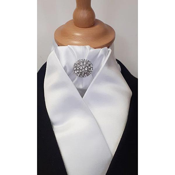 ShowQuest Charisma Ready Tied Stock